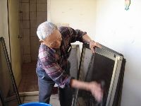 0120_012.JPG (81952 bytes)