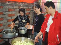 0220_066.JPG (116245 bytes)