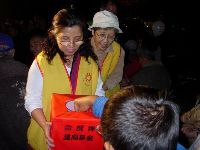 0228_190.JPG (91263 bytes)