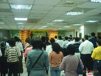 0304_014.JPG (116660 bytes)