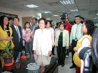 0327_004.JPG (72627 bytes)