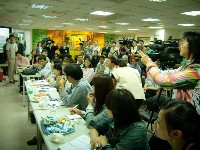 0327_044.JPG (132545 bytes)