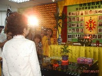 0327_070.JPG (127240 bytes)