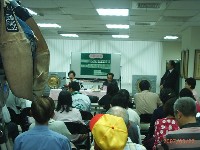 0327_096.JPG (104025 bytes)