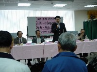 0407_023.JPG (93821 bytes)