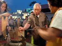 0415_017.JPG (97456 bytes)