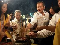 0415_055.JPG (102273 bytes)