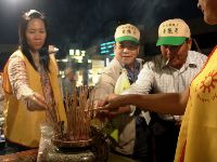 0415_059.JPG (98346 bytes)