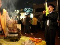 0415_063.JPG (100976 bytes)