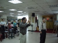 0421_007.JPG (99260 bytes)