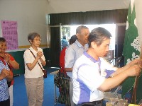 0511_011.JPG (101549 bytes)