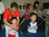 0511_031.JPG (99358 bytes)