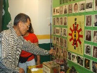 0511_048.JPG (133611 bytes)