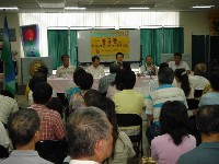 0512_018.JPG (107874 bytes)