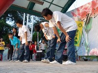 0513_090.JPG (127965 bytes)