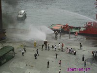 0517_022.JPG (74412 bytes)