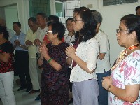 0523_019.JPG (107952 bytes)