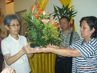 0523_023.JPG (134247 bytes)