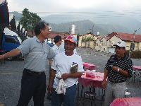 0526_031.JPG (114313 bytes)