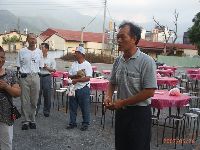 0526_032.JPG (124120 bytes)