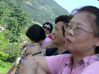 0526_012.JPG (108541 bytes)