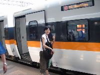 0526_035.JPG (85032 bytes)