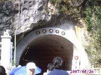 0526_072.JPG (128353 bytes)