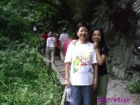 0526_075.JPG (142231 bytes)