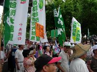 0601_085.JPG (145146 bytes)