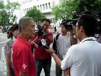 0601_112.JPG (116084 bytes)