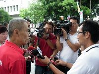 0601_114.JPG (129198 bytes)