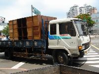 0602_002.JPG (108898 bytes)