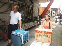 0602_075.JPG (117717 bytes)