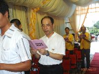 0607_024.JPG (107360 bytes)