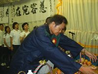 0607_065.JPG (99877 bytes)