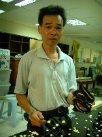 0618_013.JPG (100851 bytes)