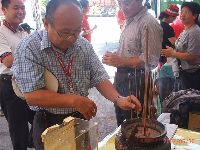 0630_012.JPG (134085 bytes)