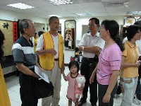 0708_031.jpg (66863 bytes)