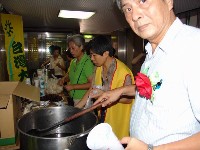 0708_109.JPG (59049 bytes)