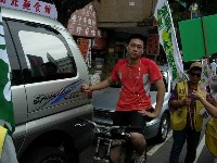 0712_026.JPG (70251 bytes)