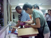 0714-2_005.JPG (66248 bytes)