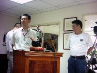 0714-2_024.JPG (55544 bytes)