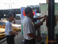 0714-3_04.JPG (58996 bytes)