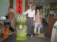 0811_001.jpg (121261 bytes)