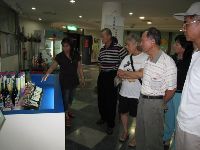 0811_003.jpg (92774 bytes)