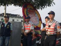 0825_033.JPG (116270 bytes)