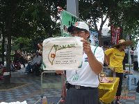 0908_0094.JPG (145082 bytes)