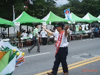 0908_0207.JPG (142688 bytes)