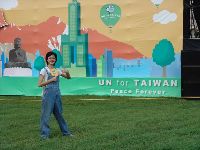 0915_0075.JPG (60536 bytes)