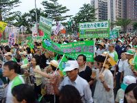 0915_0095.JPG (97304 bytes)